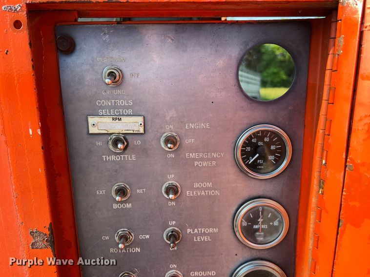 image for item II9134 Snorkelift TB-A60RD  boom lift