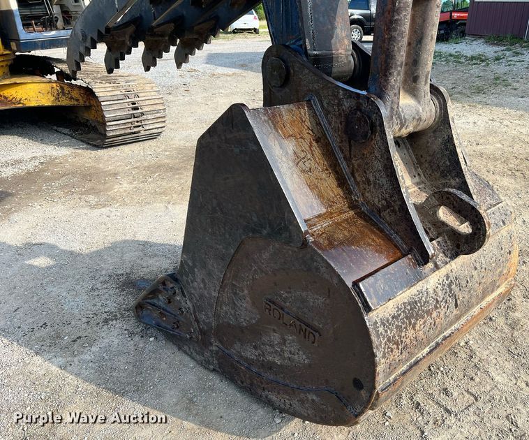 image for item II9135 Komatsu PC220LC-5  excavator