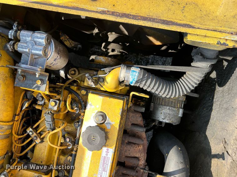 image for item II9135 Komatsu PC220LC-5  excavator