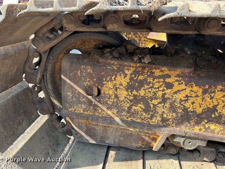 image for item II9135 Komatsu PC220LC-5  excavator