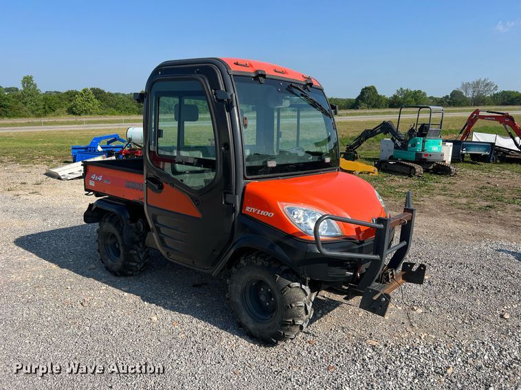 image for item II9136 Kubota RTV1100  utility vehicle