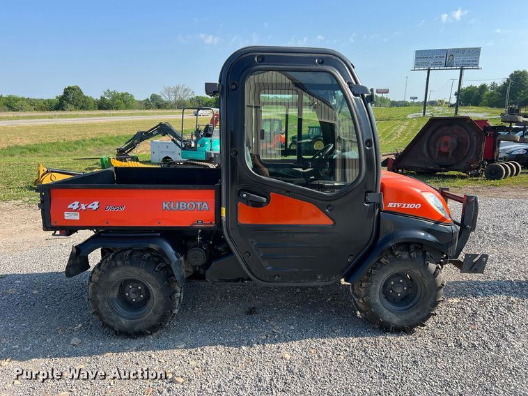 image for item II9136 Kubota RTV1100  utility vehicle
