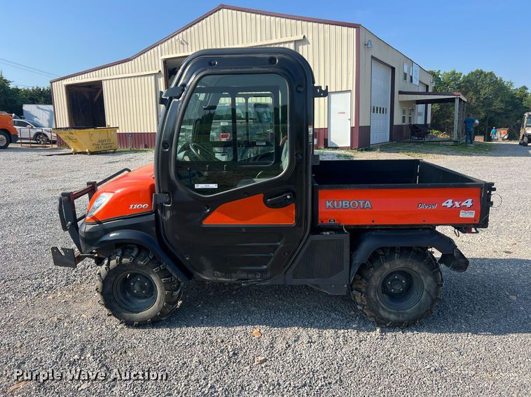 image for item II9136 Kubota RTV1100  utility vehicle
