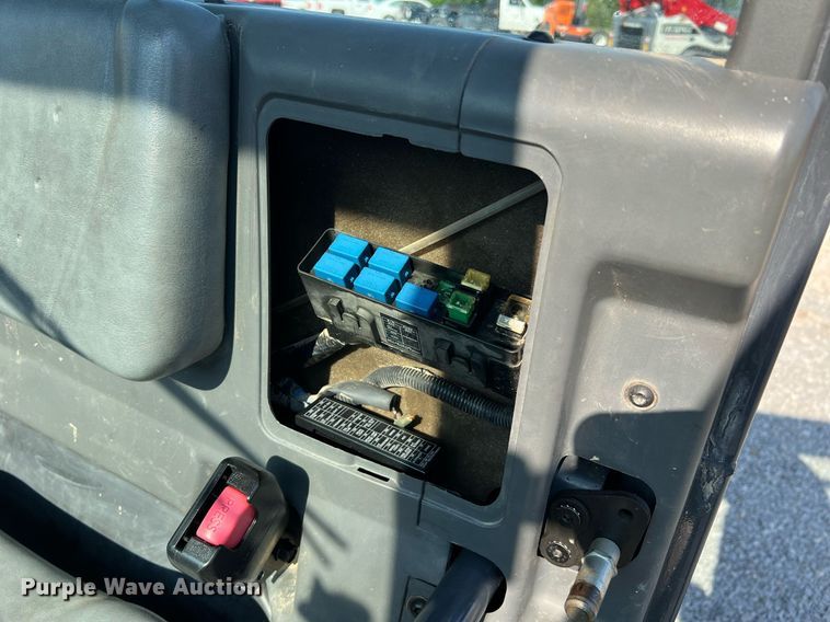 image for item II9136 Kubota RTV1100  utility vehicle