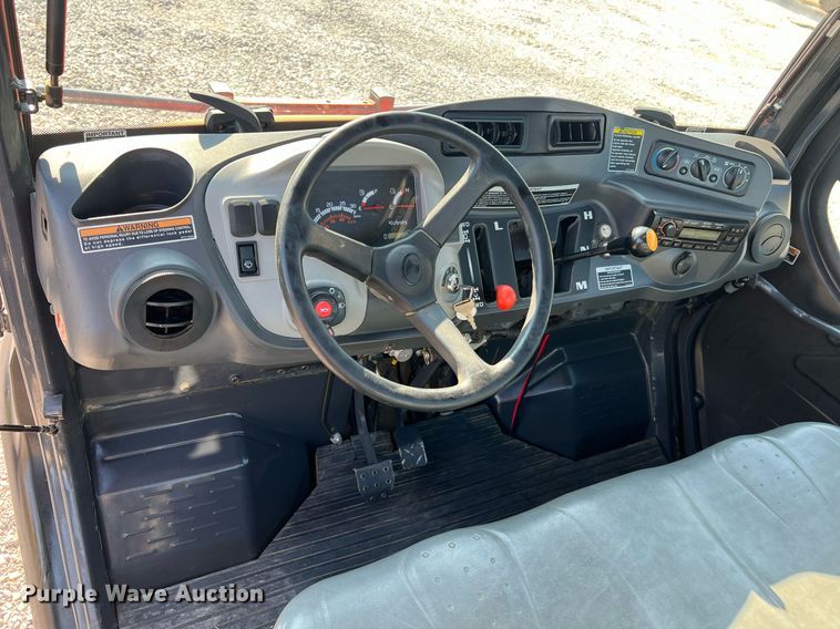 image for item II9136 Kubota RTV1100  utility vehicle