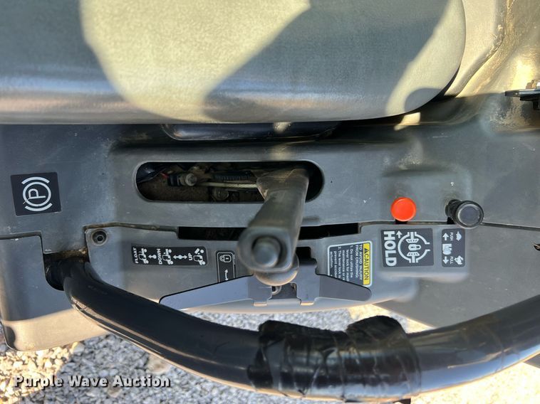 image for item II9136 Kubota RTV1100  utility vehicle