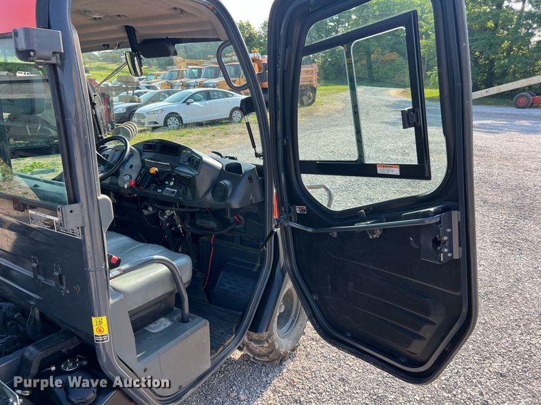 image for item II9136 Kubota RTV1100  utility vehicle