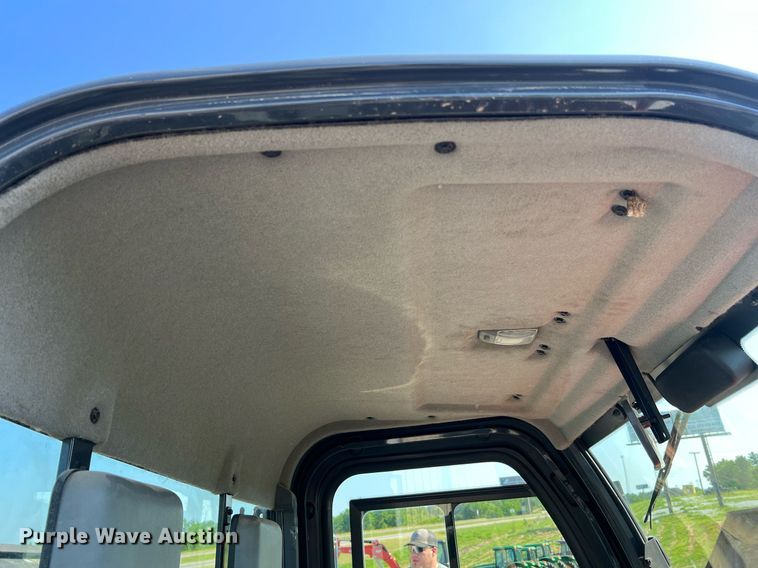 image for item II9136 Kubota RTV1100  utility vehicle