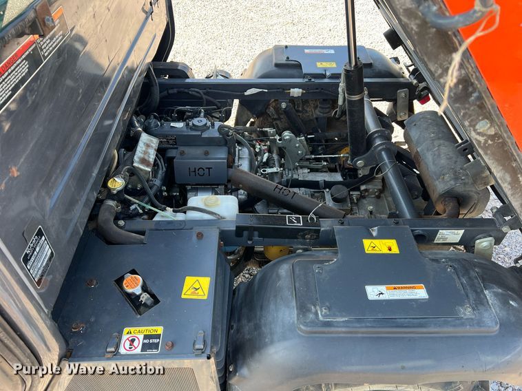 image for item II9136 Kubota RTV1100  utility vehicle
