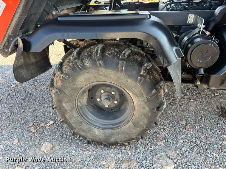 image for item II9136 Kubota RTV1100  utility vehicle