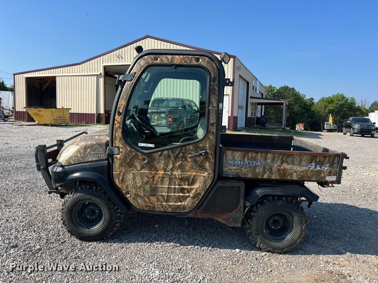 image for item II9137 Kubota RTV1100  utility vehicle