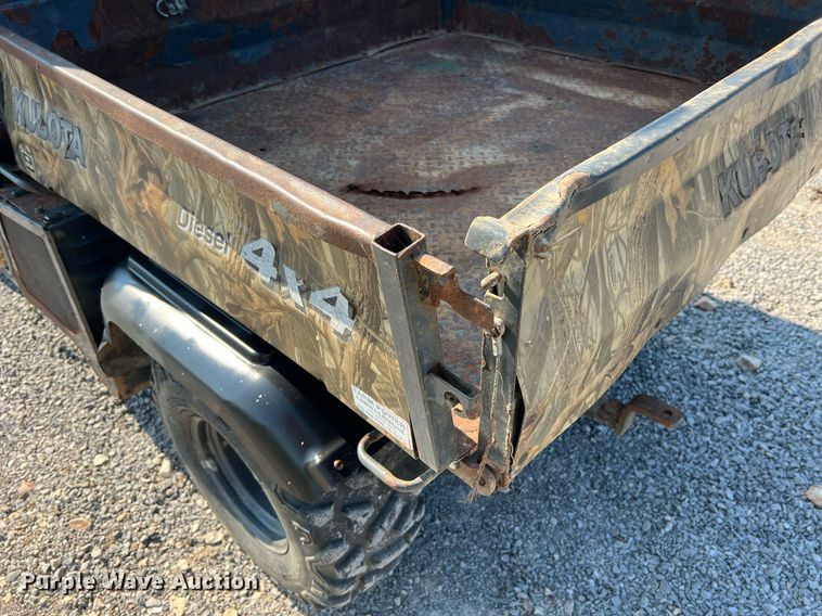 image for item II9137 Kubota RTV1100  utility vehicle