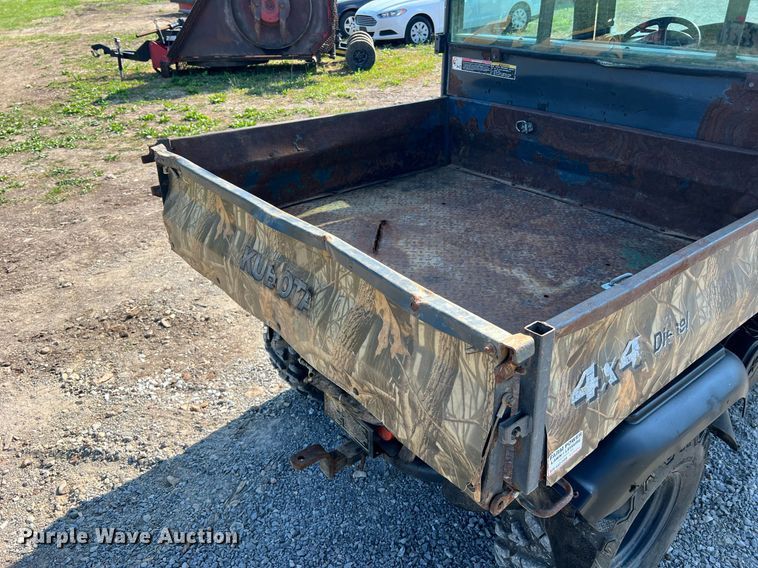 image for item II9137 Kubota RTV1100  utility vehicle