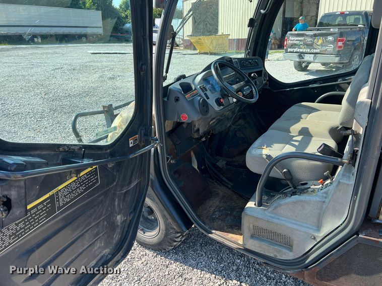 image for item II9137 Kubota RTV1100  utility vehicle