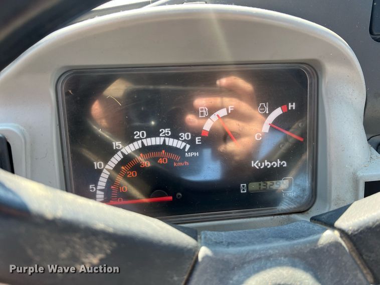 image for item II9137 Kubota RTV1100  utility vehicle