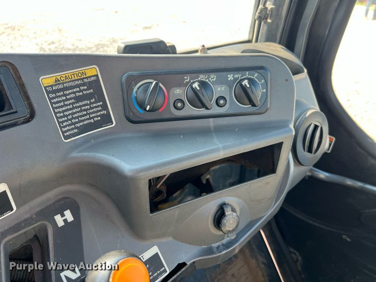 image for item II9137 Kubota RTV1100  utility vehicle