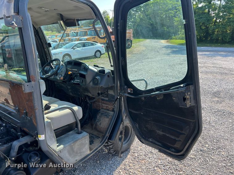 image for item II9137 Kubota RTV1100  utility vehicle