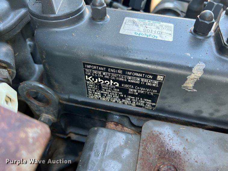 image for item II9137 Kubota RTV1100  utility vehicle