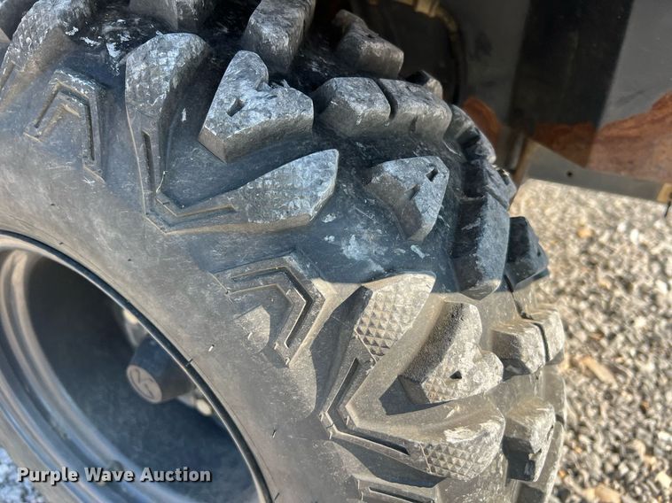 image for item II9137 Kubota RTV1100  utility vehicle