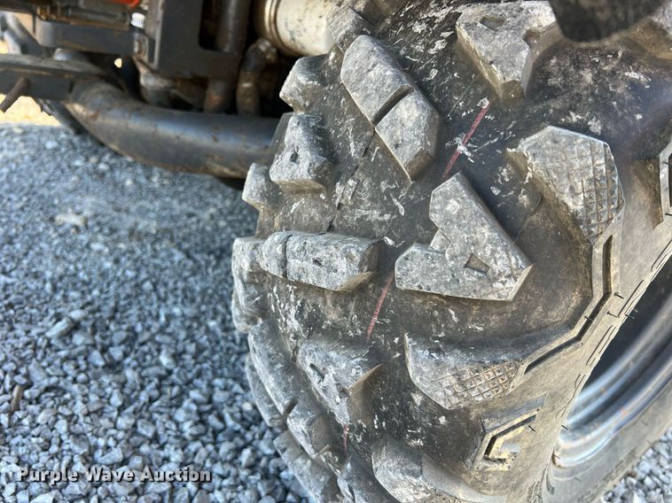 image for item II9137 Kubota RTV1100  utility vehicle