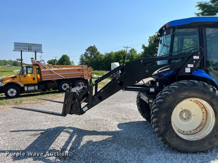 image for item II9139 2008 New Holland TV45  MFWD bi-directional tractor