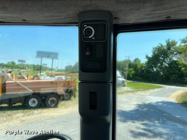 image for item II9139 2008 New Holland TV45  MFWD bi-directional tractor