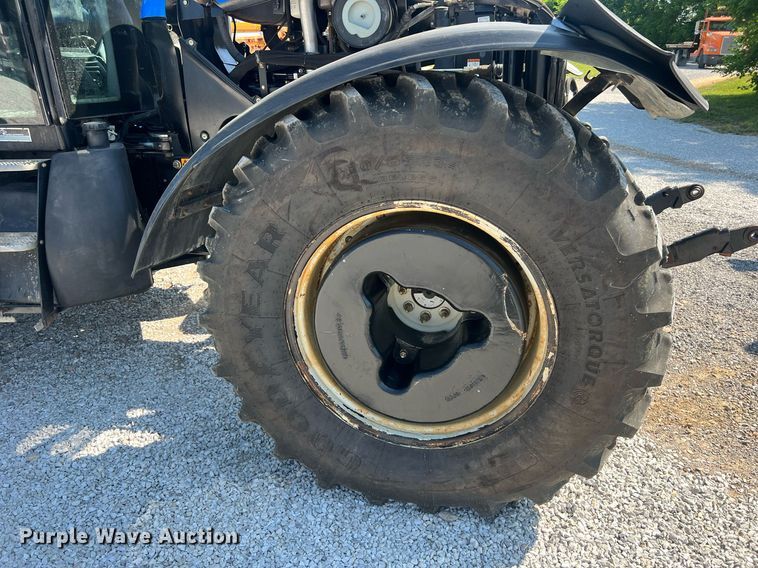 image for item II9139 2008 New Holland TV45  MFWD bi-directional tractor