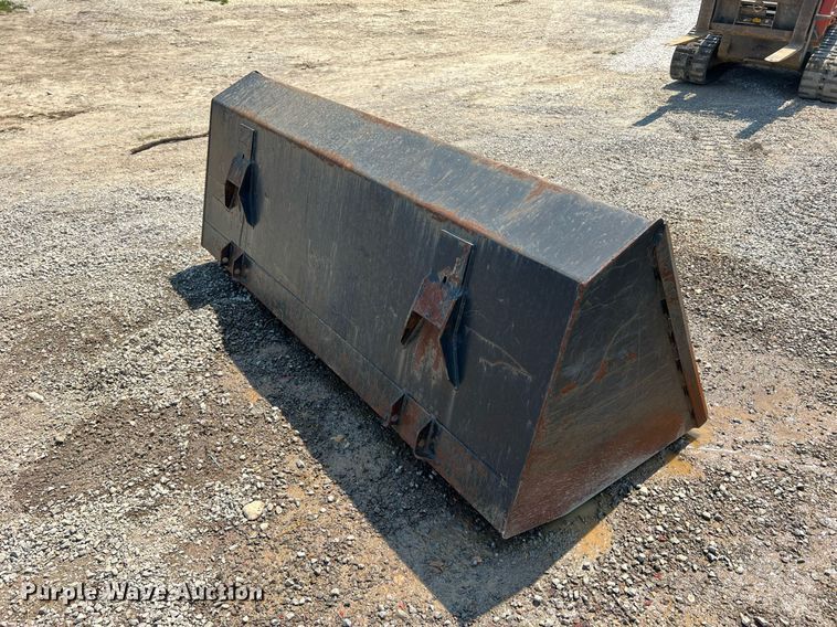 image for item II9139 2008 New Holland TV45  MFWD bi-directional tractor