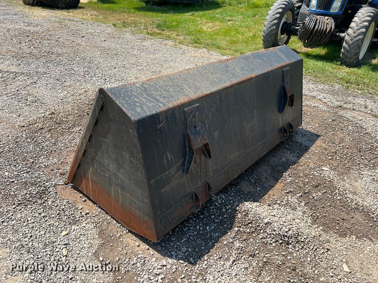 image for item II9139 2008 New Holland TV45  MFWD bi-directional tractor