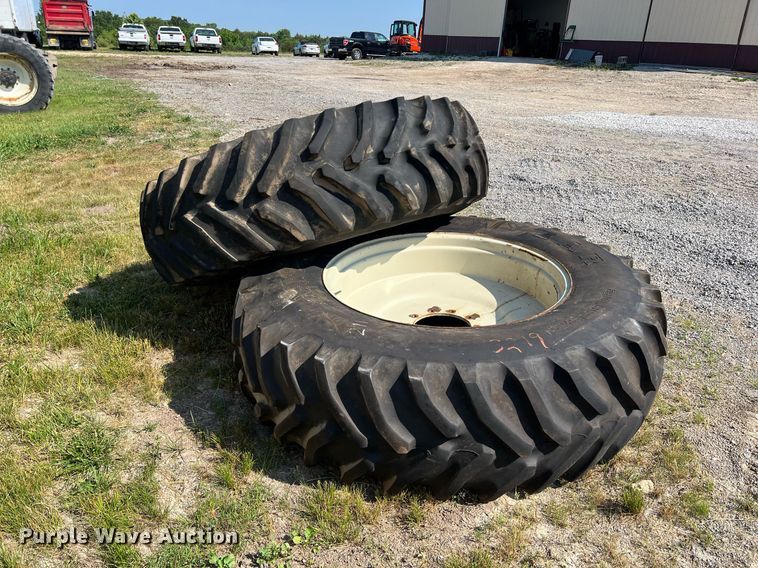 image for item II9140 (2) Goodyear Dyna Torque Radial 20.8R42 tires and wheels