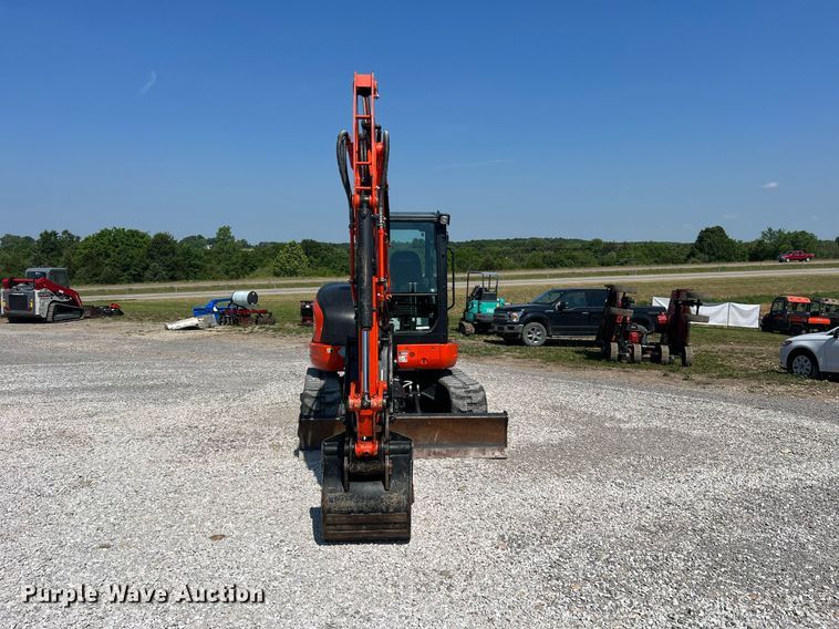 image for item II9141 2019 Kubota KX057-4  mini excavator