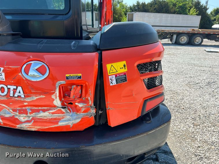 image for item II9141 2019 Kubota KX057-4  mini excavator