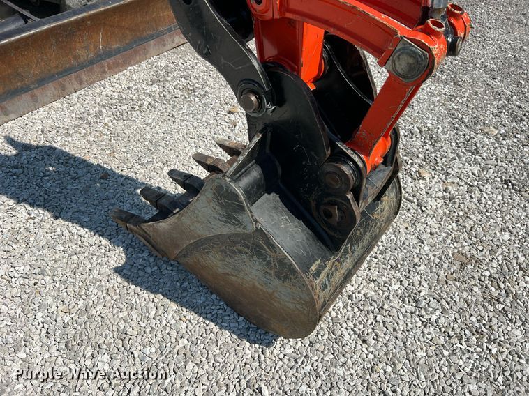 image for item II9141 2019 Kubota KX057-4  mini excavator