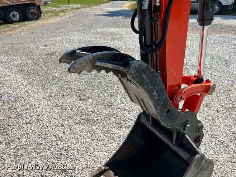 image for item II9141 2019 Kubota KX057-4  mini excavator