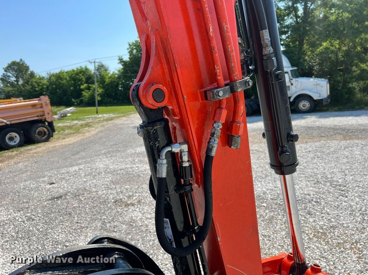 image for item II9141 2019 Kubota KX057-4  mini excavator