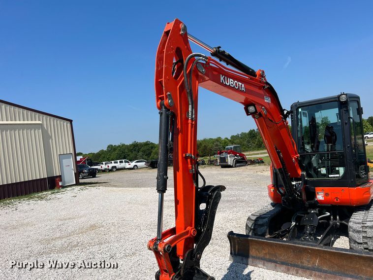 image for item II9141 2019 Kubota KX057-4  mini excavator