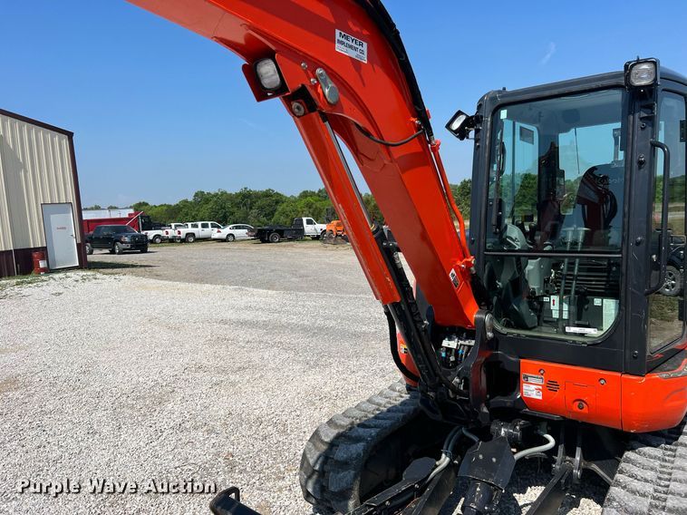 image for item II9141 2019 Kubota KX057-4  mini excavator