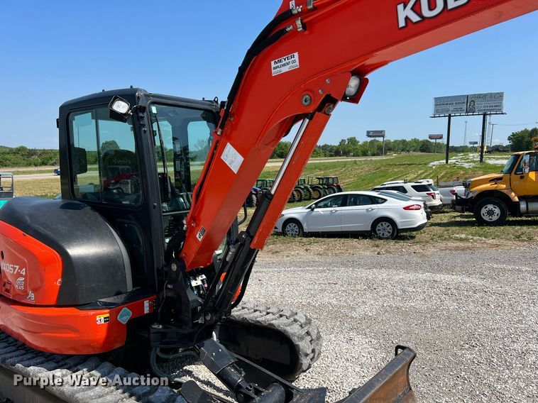 image for item II9141 2019 Kubota KX057-4  mini excavator