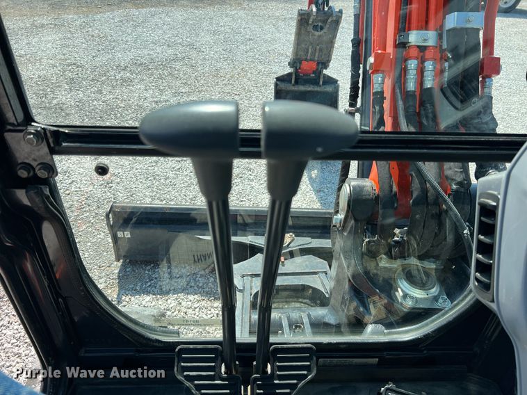 image for item II9141 2019 Kubota KX057-4  mini excavator