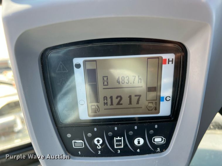 image for item II9141 2019 Kubota KX057-4  mini excavator