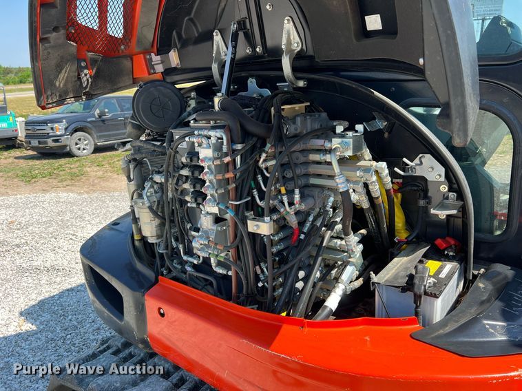 image for item II9141 2019 Kubota KX057-4  mini excavator