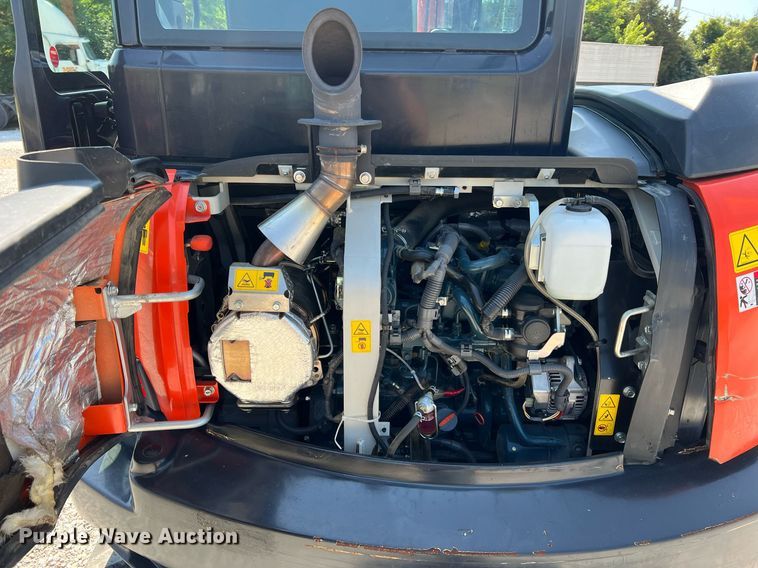 image for item II9141 2019 Kubota KX057-4  mini excavator