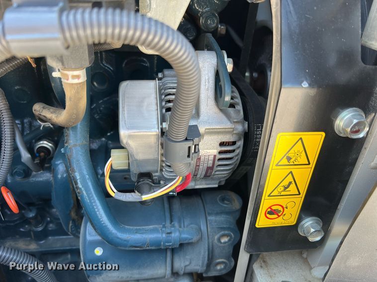 image for item II9141 2019 Kubota KX057-4  mini excavator