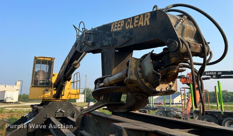 image for item II9146 2003 Tigercat 230B  log loader