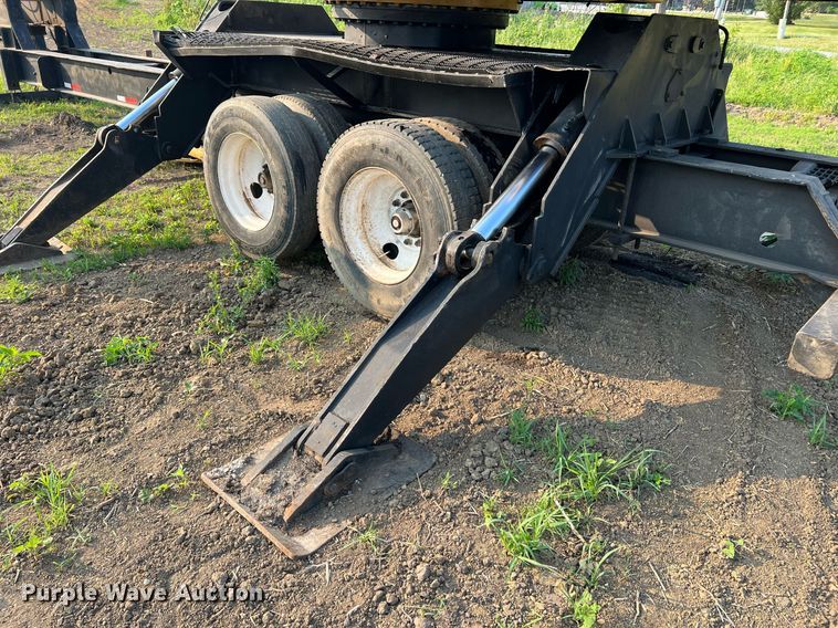 image for item II9146 2003 Tigercat 230B  log loader