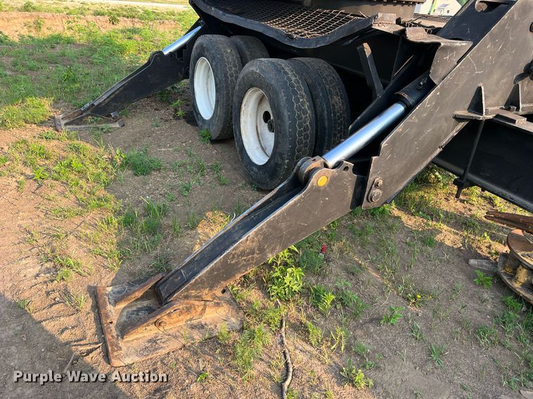 image for item II9146 2003 Tigercat 230B  log loader