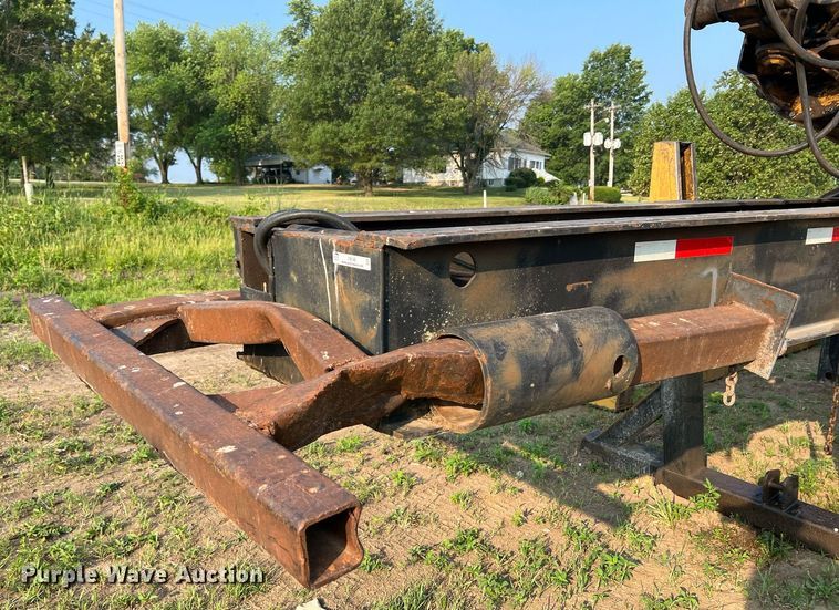 image for item II9146 2003 Tigercat 230B  log loader