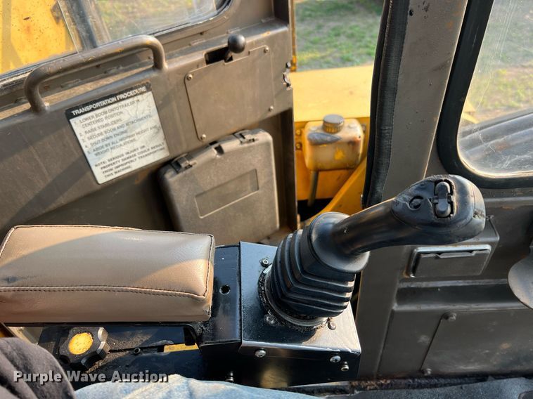 image for item II9146 2003 Tigercat 230B  log loader