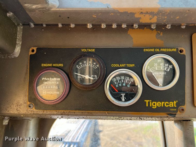 image for item II9146 2003 Tigercat 230B  log loader