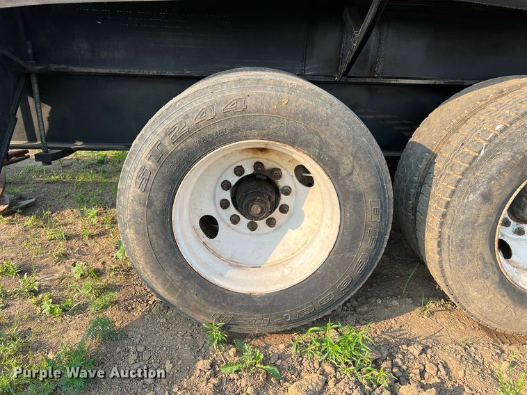 image for item II9146 2003 Tigercat 230B  log loader